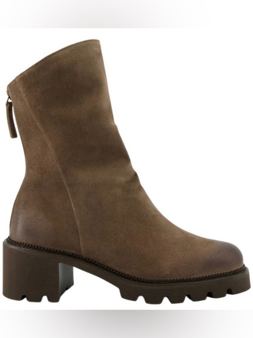 Brown leather boots. Lug Sole Boots.